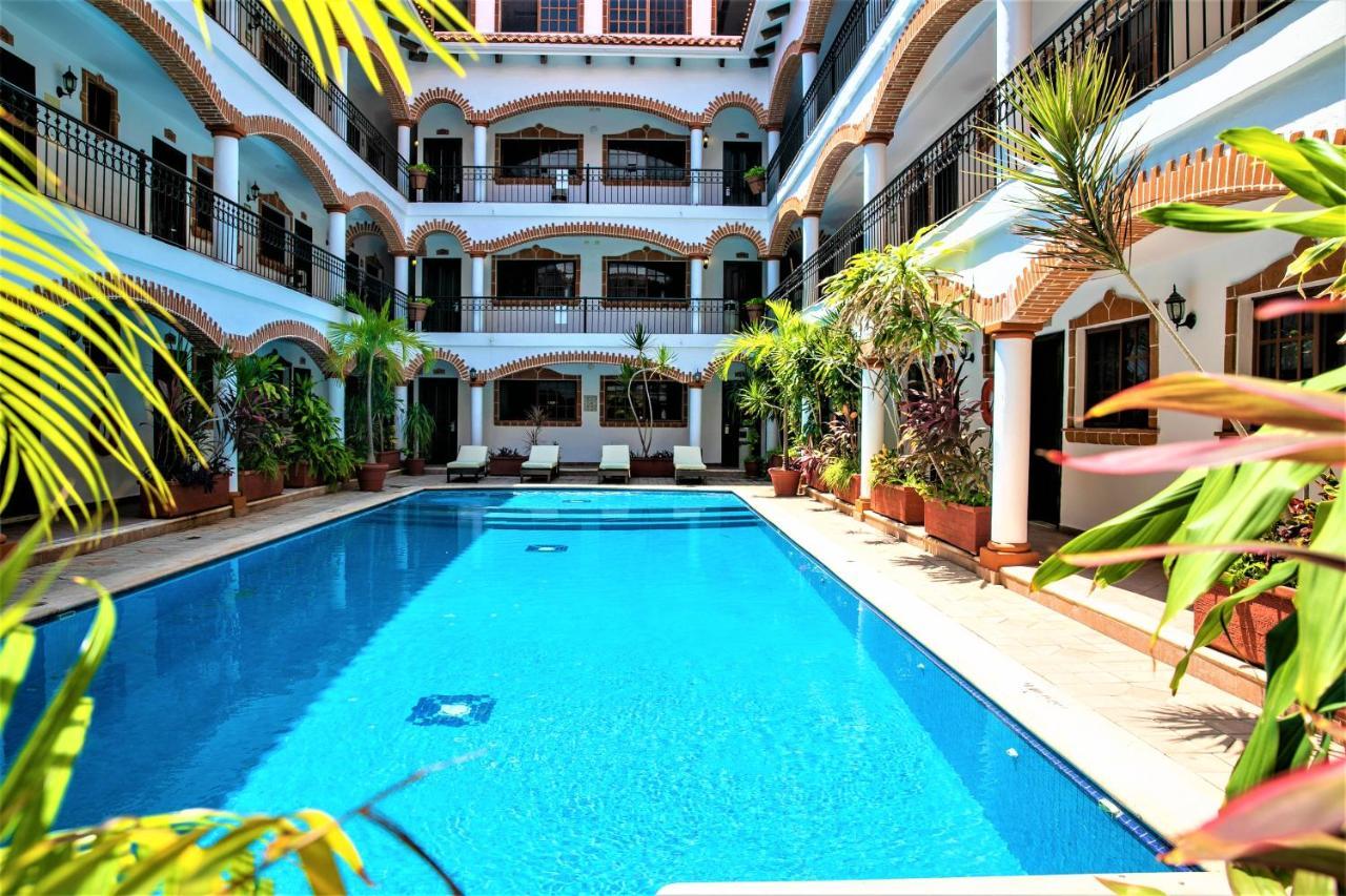 Hotel Colonial Playa Del Carmen Ngoại thất bức ảnh