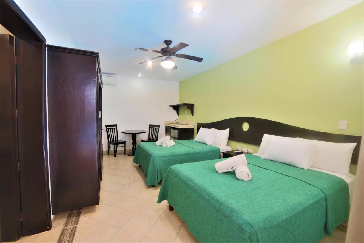 Hotel Colonial Playa Del Carmen Ngoại thất bức ảnh