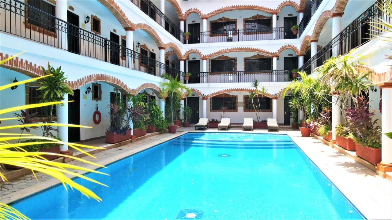 Hotel Colonial Playa Del Carmen Ngoại thất bức ảnh