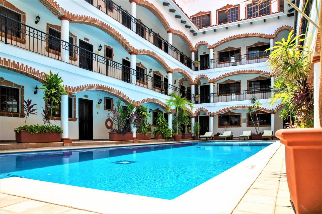 Hotel Colonial Playa Del Carmen Ngoại thất bức ảnh