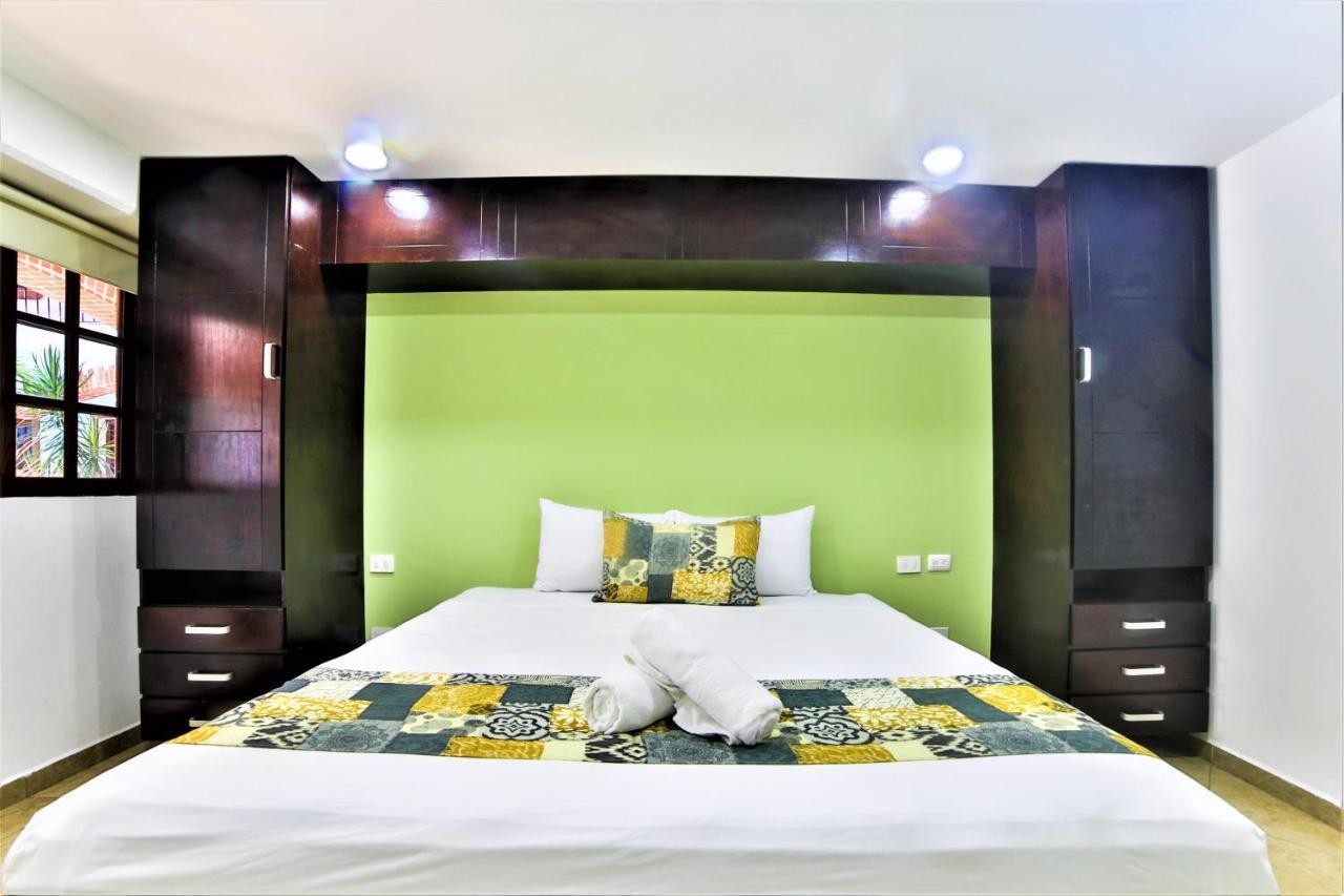 Hotel Colonial Playa Del Carmen Ngoại thất bức ảnh