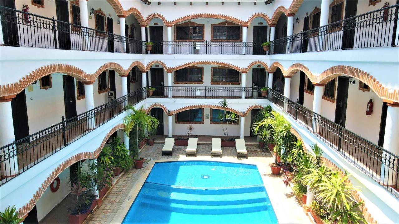 Hotel Colonial Playa Del Carmen Ngoại thất bức ảnh